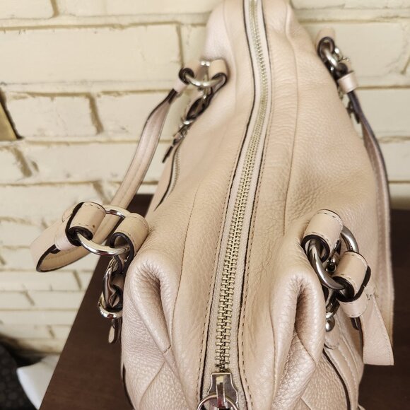 Euc Coach Alexadra Gold Leather Studded Shoulder Bag/Handbag - Picture 8 of 13